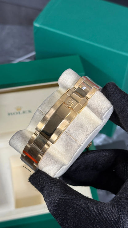 Rolex Daytona Full Oro / Diamantes Esfera Oro